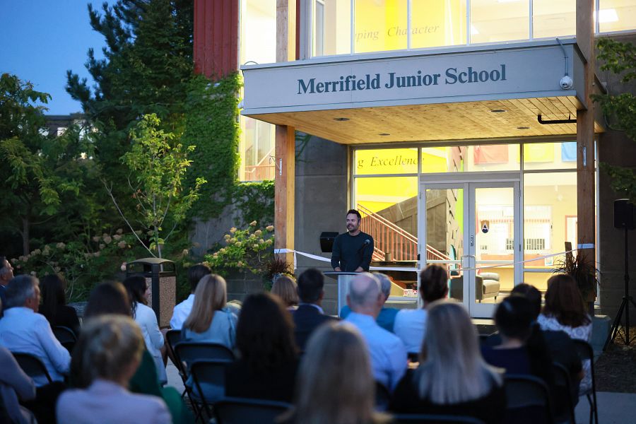 Aberdeen Hall Preparatory School dedicates the “Merrifield Junior School”